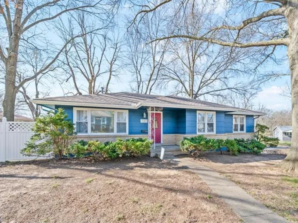 9301 E 79th St, Raytown, MO 64138