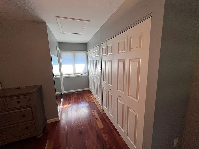 Amiot Dr — Photo 11