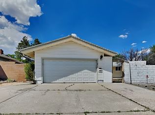 1445 Royal Dr, Reno, NV 89503