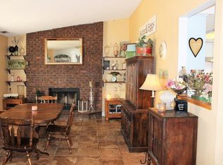 22542 Powhattan Rd, Apple Valley, CA 92308