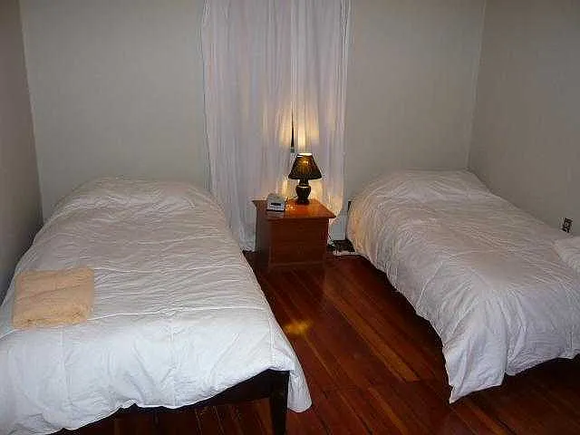 3 bed, $3,695 — Photo 4