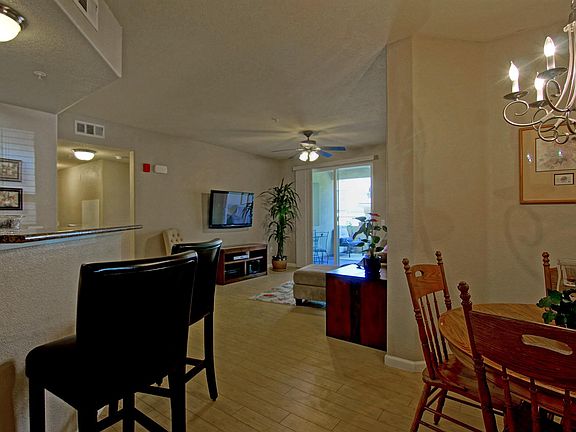 3rd image of 900 Moon Cir Unit 917