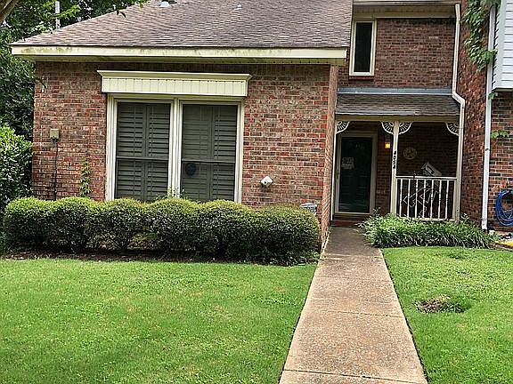 2nd image of 4054 Camellia Dr