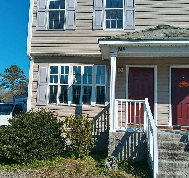 245 Classic Cove Ct #245