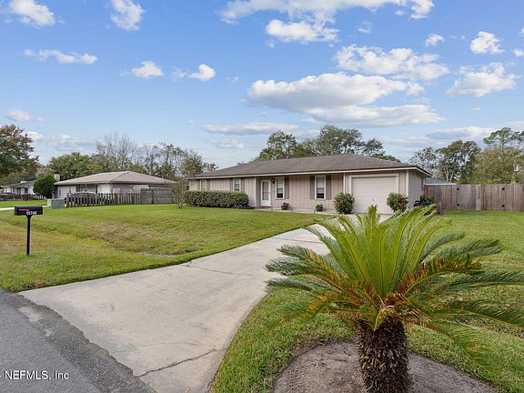 3rd image of 10746 GELDING Drive