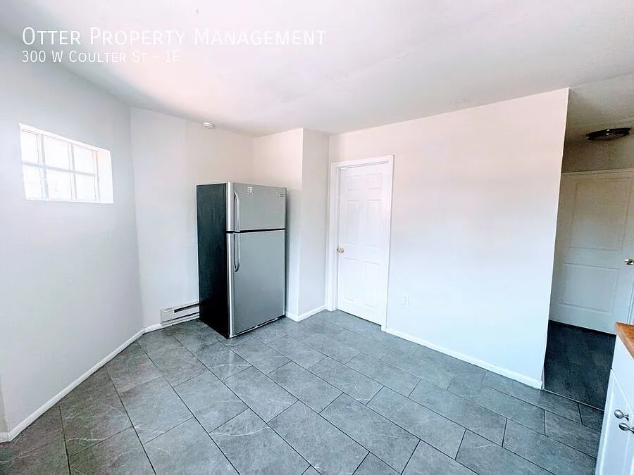 1BR/1BA Apartment Section 8 Friendly — Photo 4