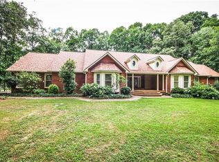 2342 Cross Creek Dr SW, Powder Springs, GA 30127