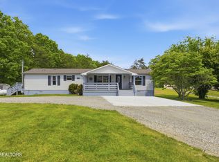 270 Brown Rd, Oakdale, TN 37829