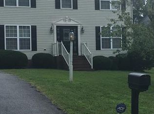 3345 Meadowmont Ln, Richmond, VA 23223