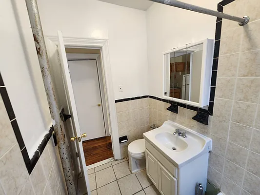 Rented by EXP Realty | media 10