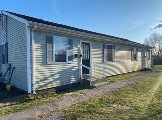 5 Norfolk Ct #5, Groton, CT 06340