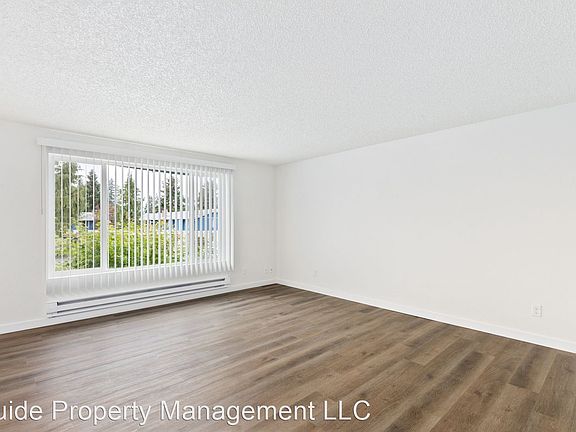 5th image of 17315 Smokey Point Blvd #9