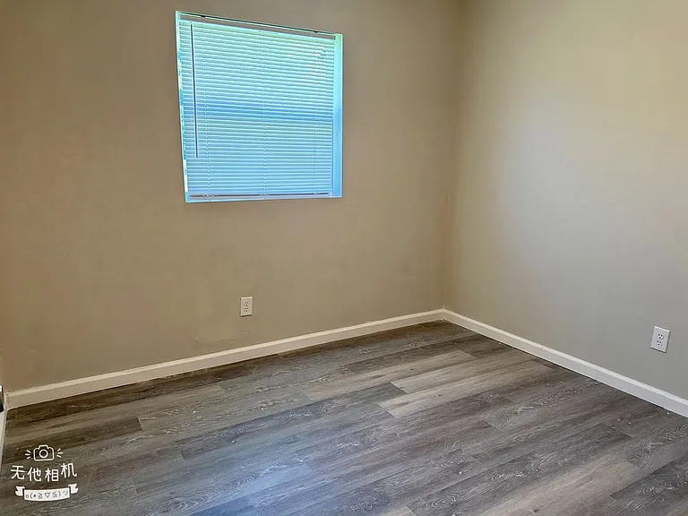 3324 Young Forest Dr — Photo 9