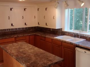 174 Mill Village Rd N, Goshen, NH 03752