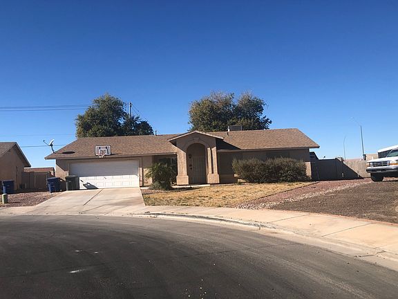 2nd image of 4022 S Jasmine Ave