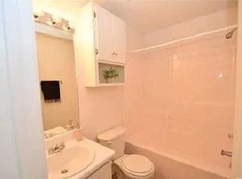 111 S Springview Dr — Photo 13