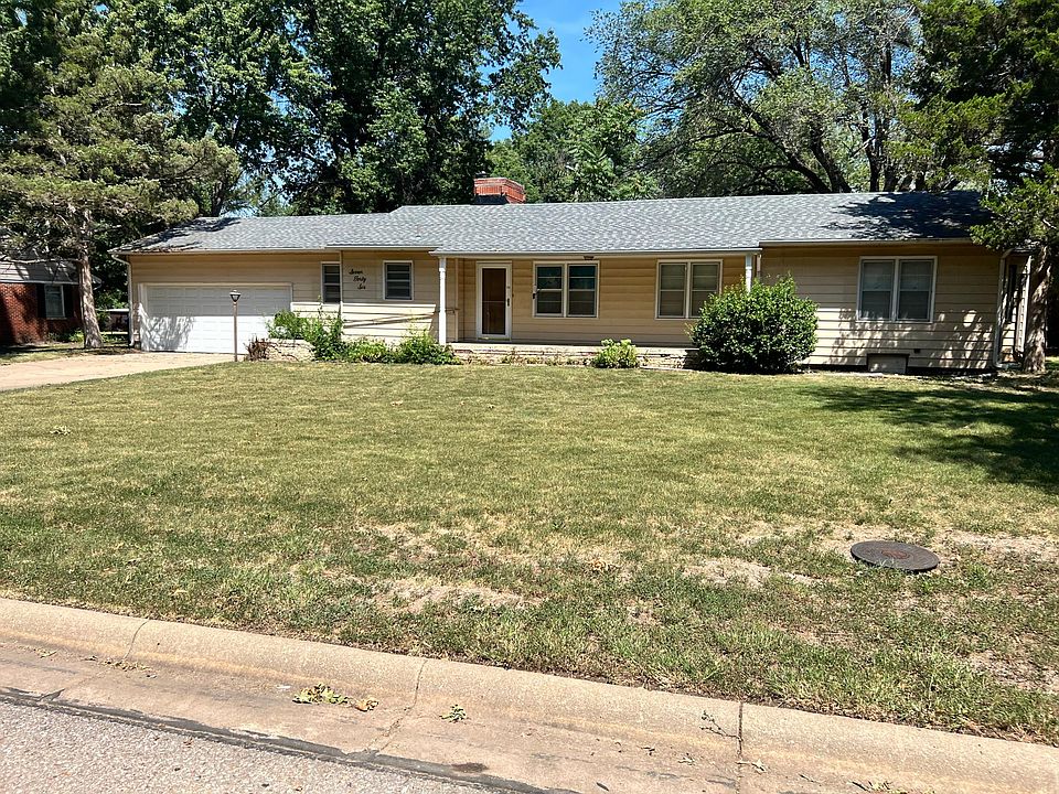 1st image of 746 Harvard Ave