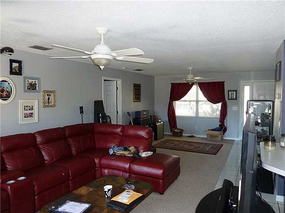 3rd image of 3427 Merlin Dr