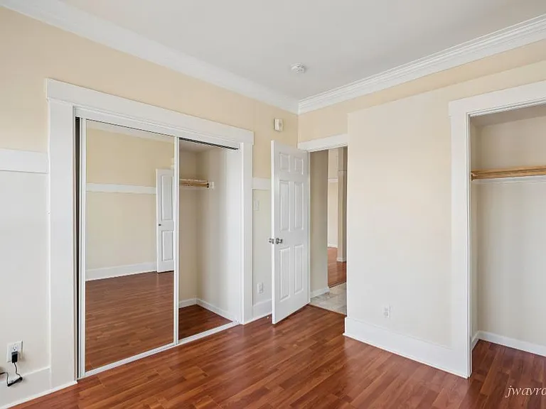 5657 California St #3 — Photo 12