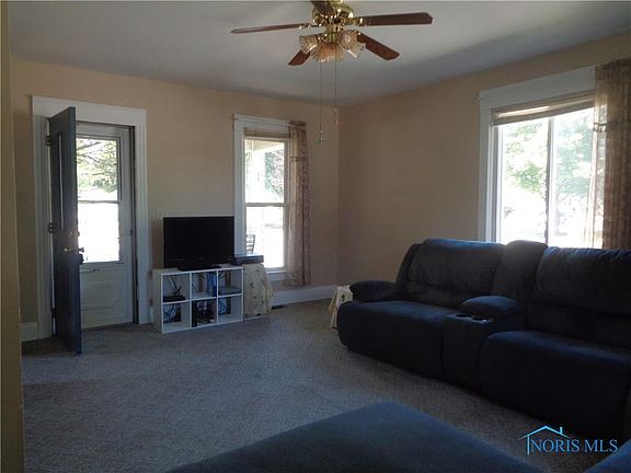 5th image of 1029 Franklin Ave