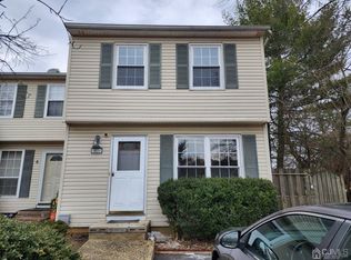 2 Ogden Ct, East Brunswick, NJ 08816
