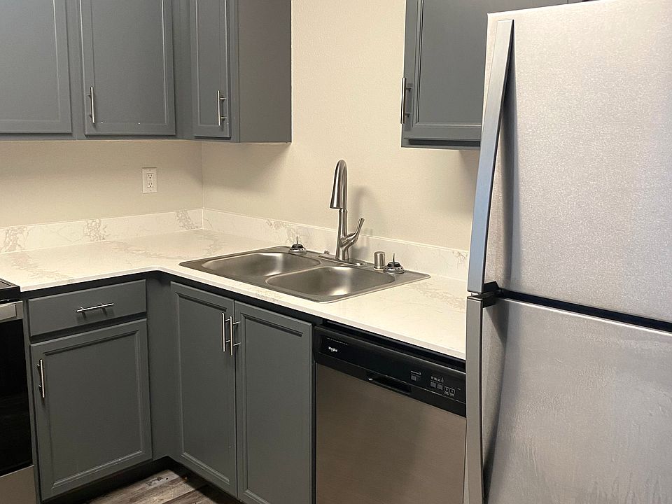 1st image of 3418 90th St S #2B-1Ba-775Sqft