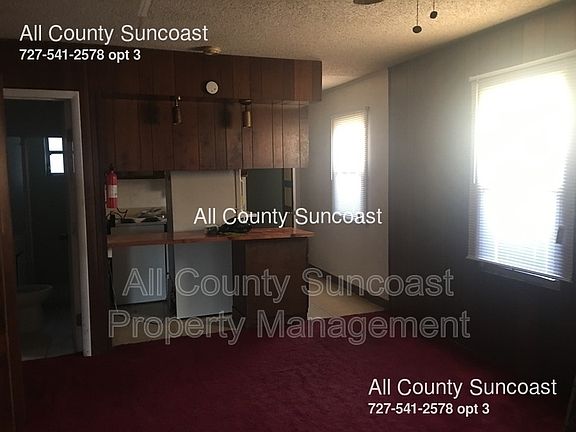 4th image of 3714 50th Ave N APT W