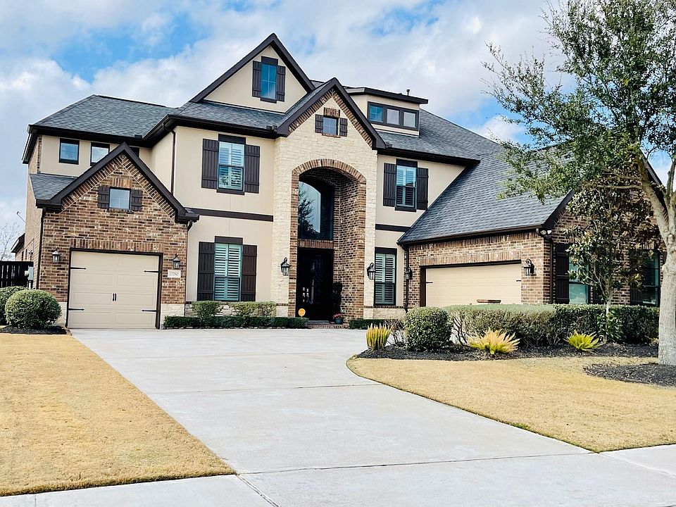 1st image of 27710 Burnett Hills Ln