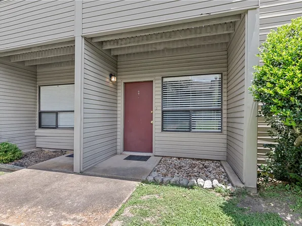 1900 Dartmouth St APT I2, College Station, TX 77840