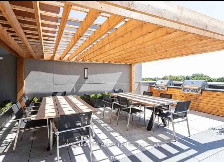 320 Plains Rd E #401 — Photo 5
