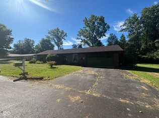 1083 W Stan Mar Estates Dr, Brazil, IN 47834