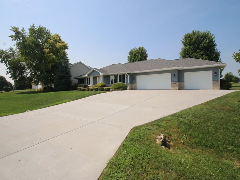4244 Westlake Village Dr, Winnebago, IL 61088 Zillow