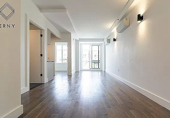 3rd image of 319 19th St #2F