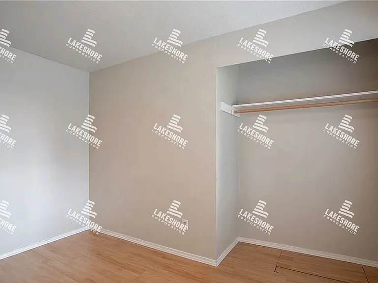 23624 52nd Ave E — Photo 17
