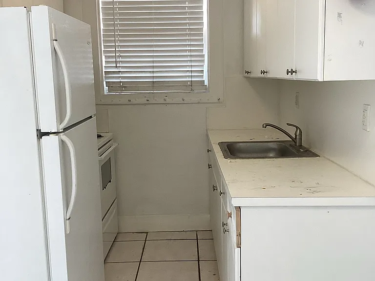 13262 NW 30th Ave #6 — Photo 8
