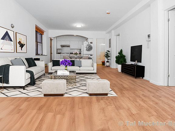 2nd image of 19 Orchard St #1B