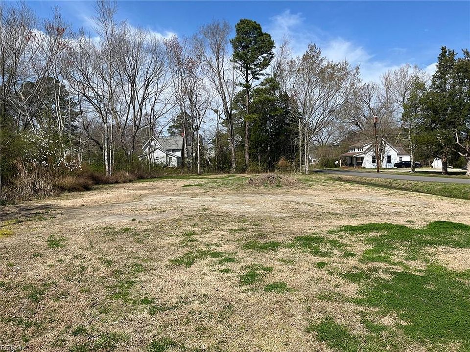 1st image of 300 Spencers Ave