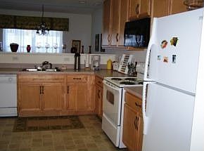 3rd image of 17300 King Phillip Way
