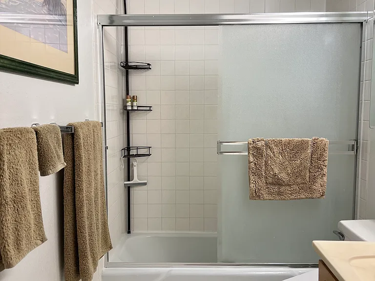 2092 Kuhio Ave #1901 — Photo 16
