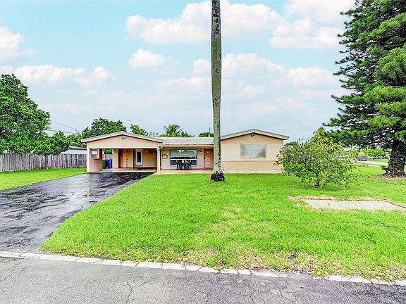 3rd image of 7111 Miramar Boulevard