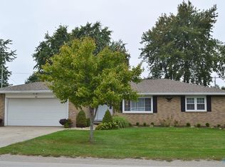 811 E Gypsy Lane Rd, Bowling Green, OH 43402