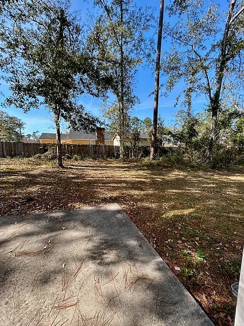 2400 Seth Pl - Apt.B — Photo 4