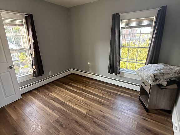5th image of 14 Pierce St APT B
