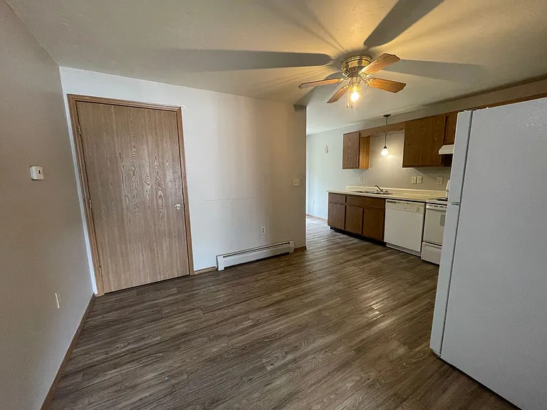 2717 Humboldt Rd — Photo 14