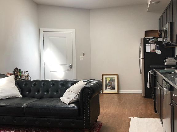2nd image of 237 Bridge St APT 401