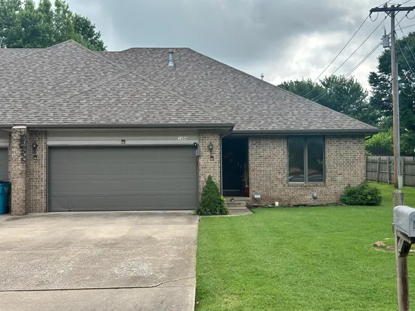 3494 S Doris Avenue, Springfield, MO 65807