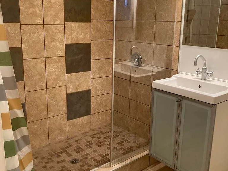 2863 W Belden Ave #2 — Photo 10