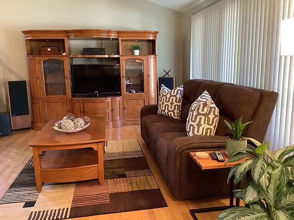 3rd image of 12537 W Morgan Ct
