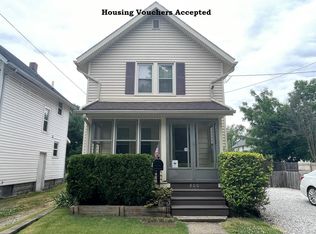 800 Clay Dr, Akron, OH 44311