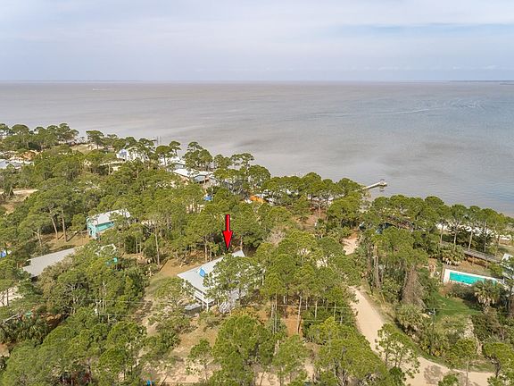 2nd image of 300 Cook St